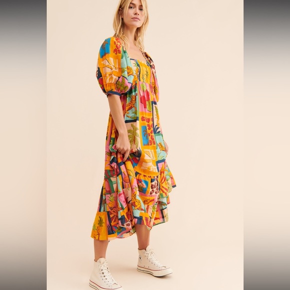 FARM Rio Dresses & Skirts - Farm Rio Tropical Collage Midi Dress Beach Maximalism Vacation Size Medium
